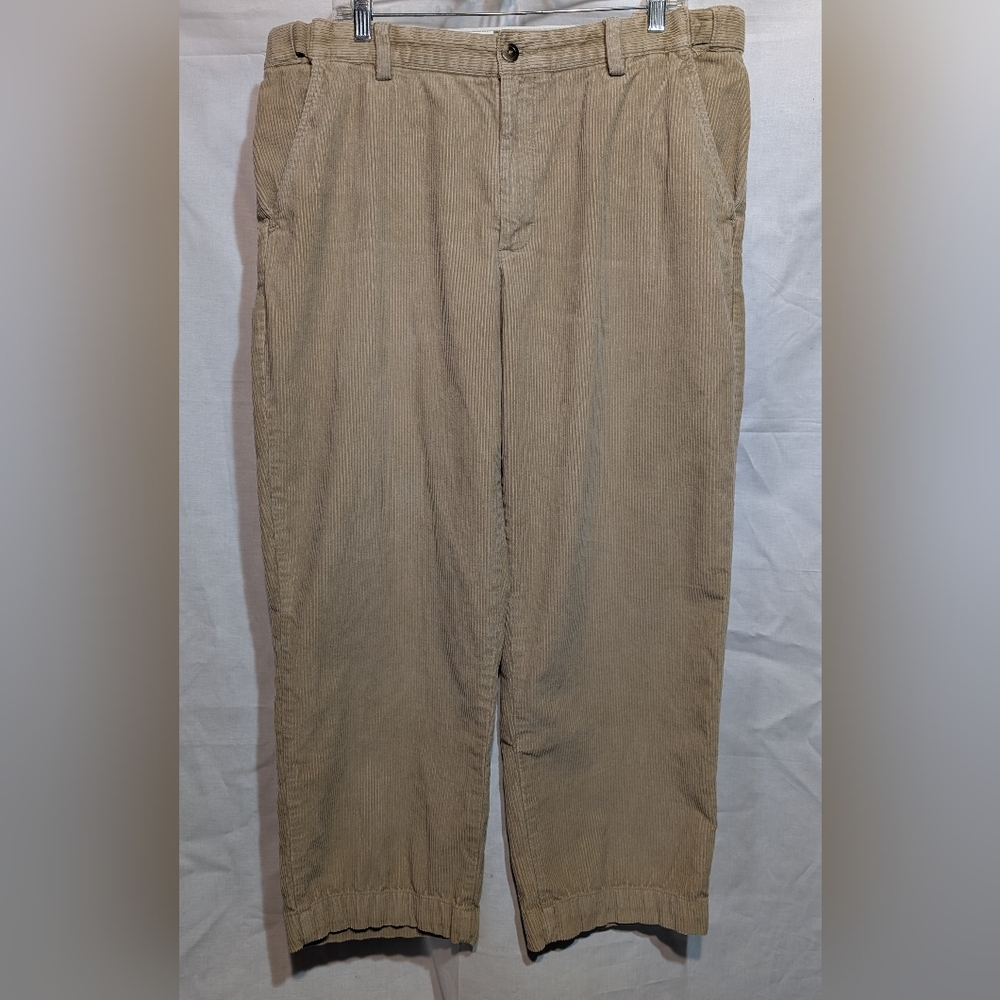 L.L. Bean Light Tan Comfort Waist Corduroy Pants W36L30